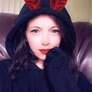 Meet your Posher, Tara